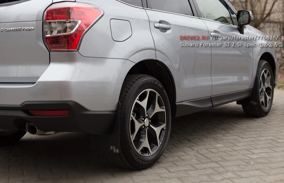 Знову встановив бризковики. цього разу OEM Subaru