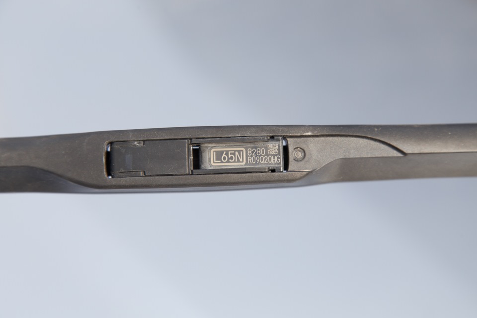 Замінив двірники на Trico NeoForm 5