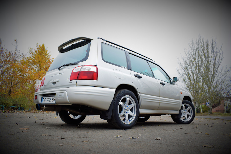 Сам собі фотограф. Subaru Forester SF5 2