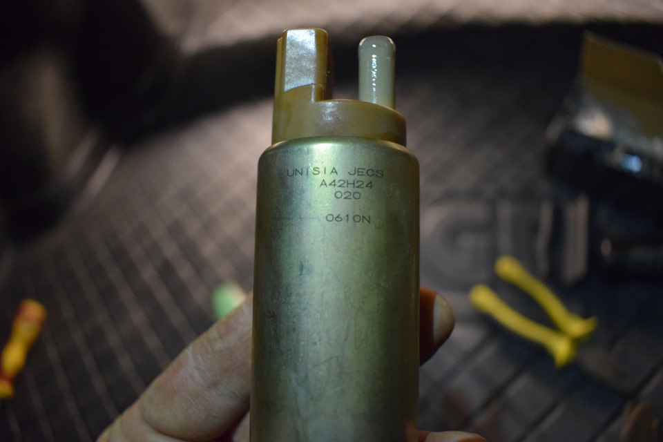 Встановлення бензонасосу AEM 320lph на SF5 3