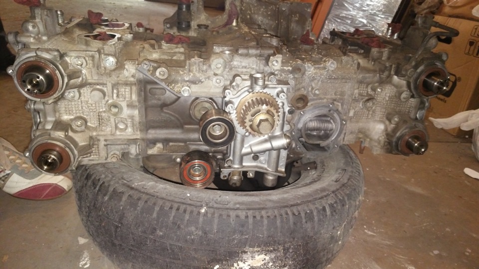 Продам мотор subaru forester ej255 турбо (без навесного) + турбина TD04L 2