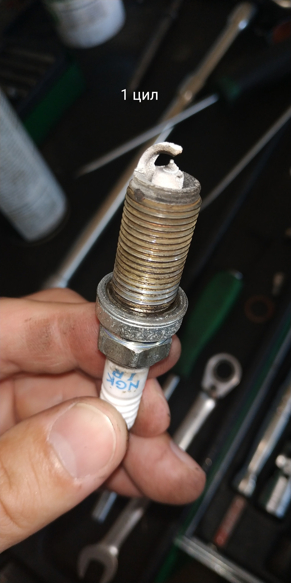 Зміна свічок на NGK LFR7AIX Iridium Spark Plugs WRX/STi 5
