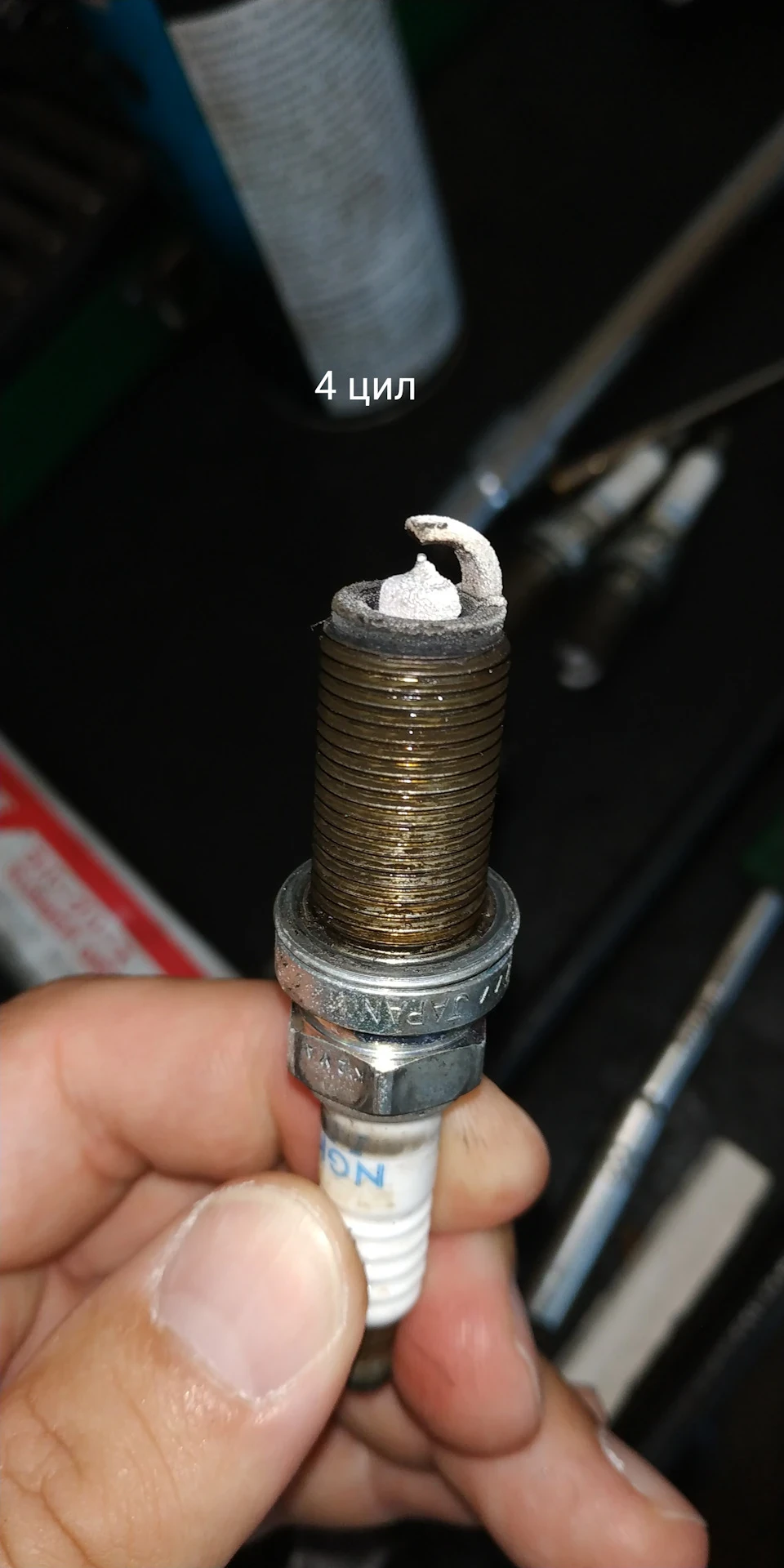 Зміна свічок на NGK LFR7AIX Iridium Spark Plugs WRX/STi