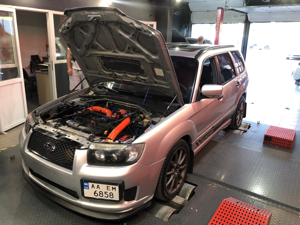 Фронтальний інтеркулер на Forester S11 1