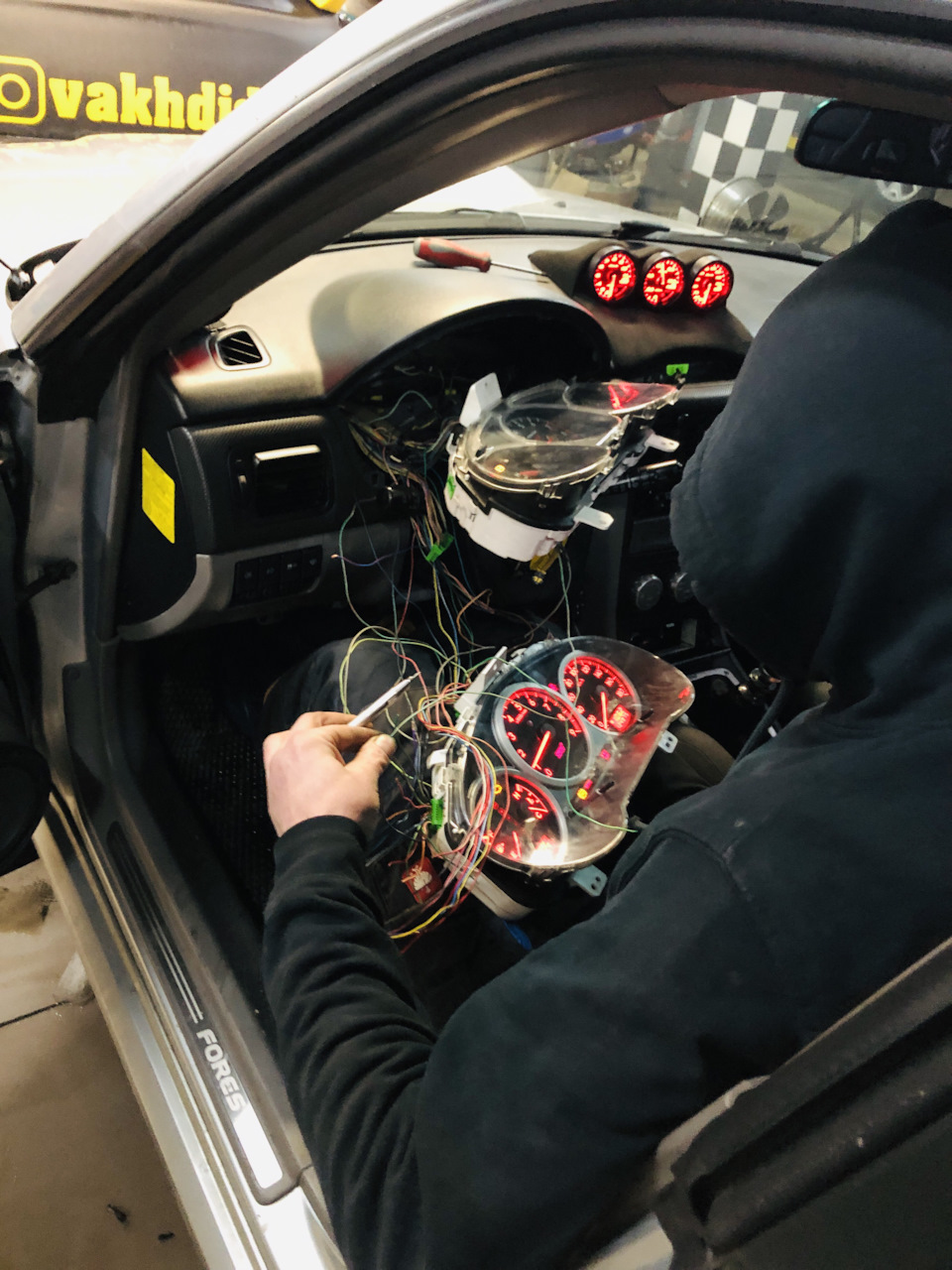 Оптитрон STI на Forester SG 2