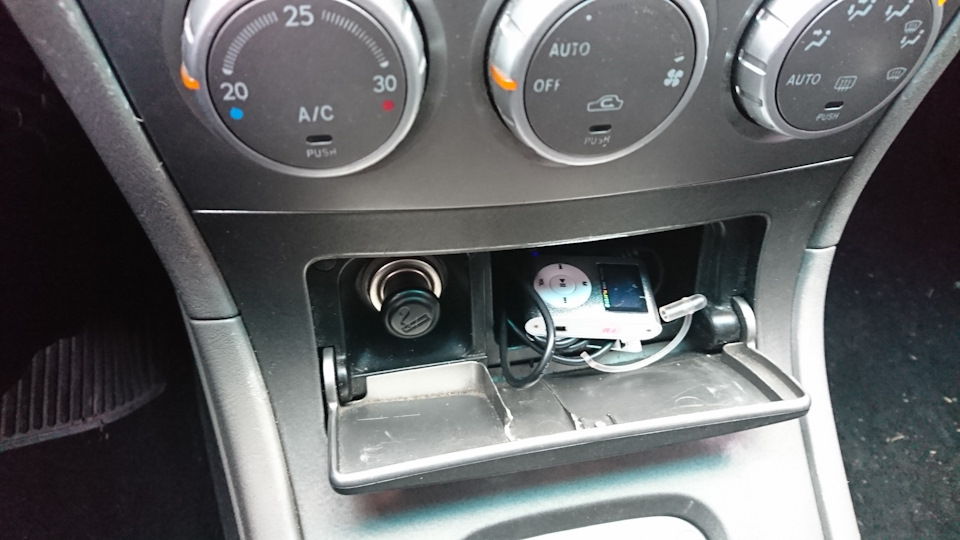 Aux для стандартної магнітоли Forester 1