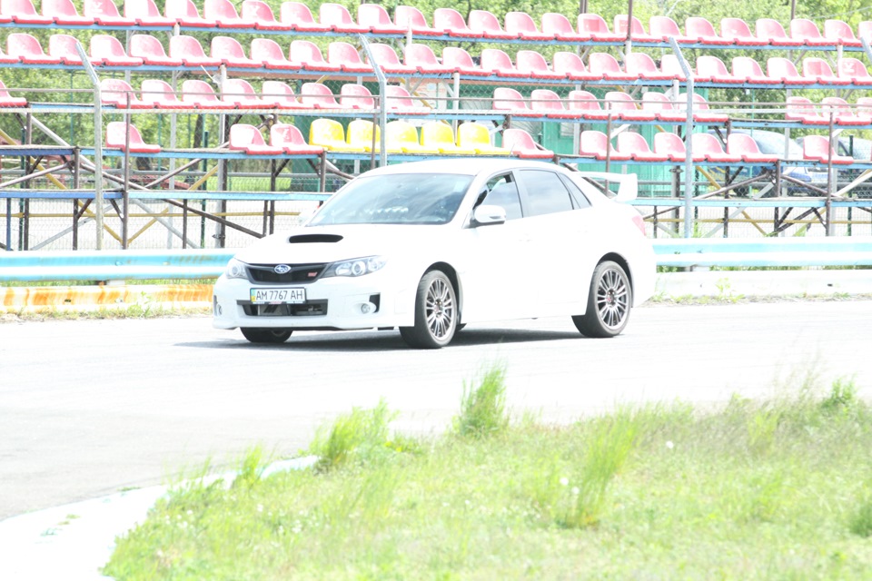 9 травня) Не знаю у кого як, а у мене Чайка-ринг (фотозвіт) ч.1 Impreza 3