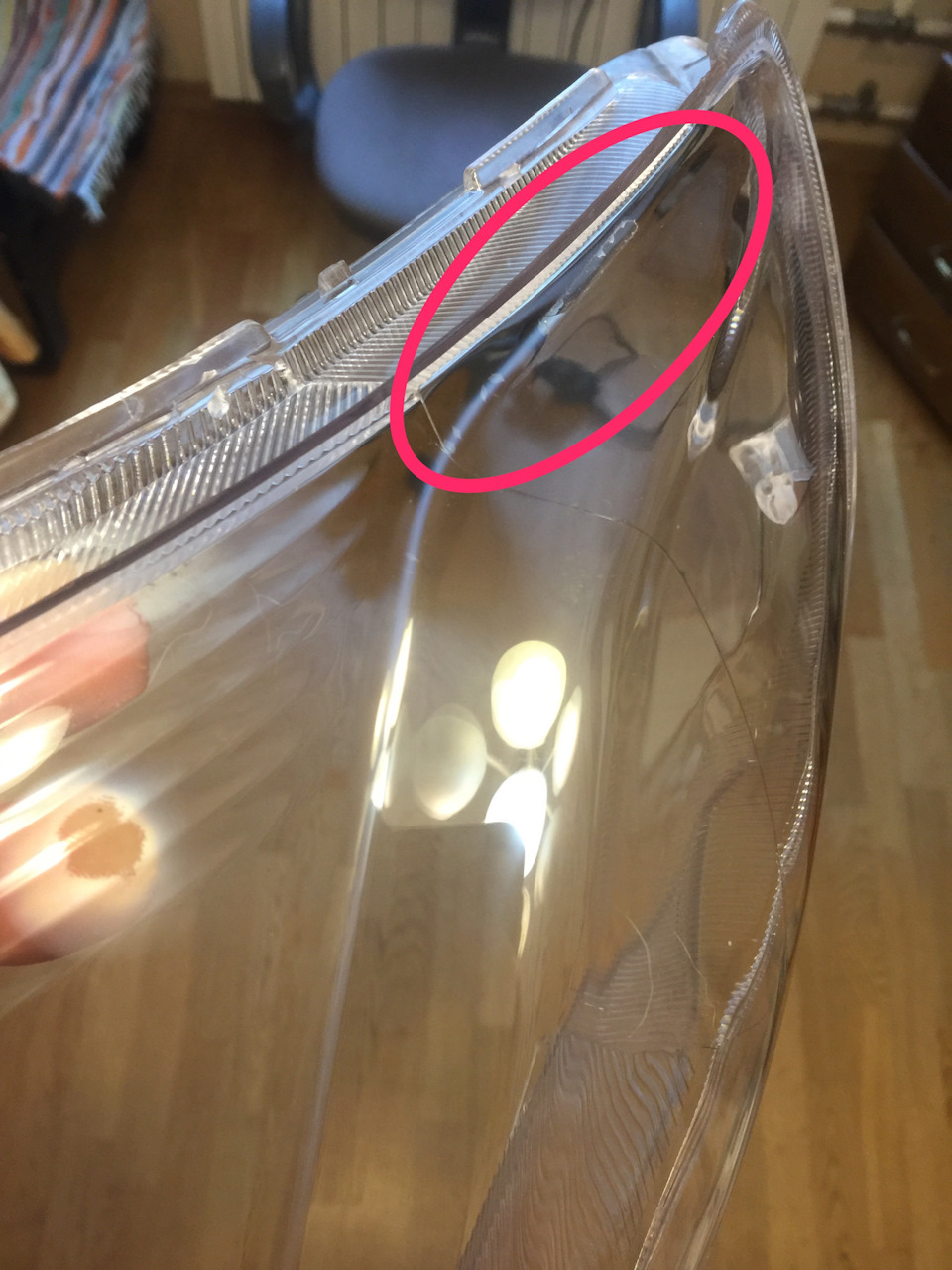 Стекла фар. 4