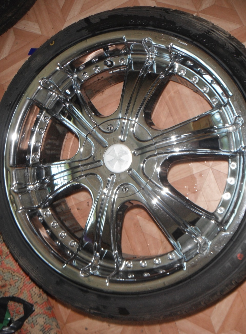Продам R18 4х100/4х114, 3/5х100/5х114, 3 1