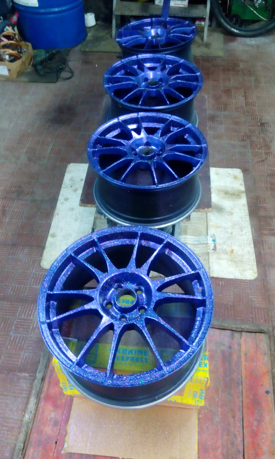 Фарбування дисків metal flake Purple 3
