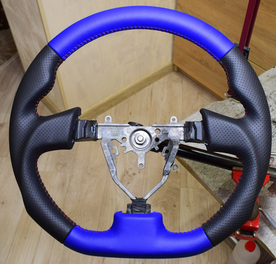 Руль Sti my06 1