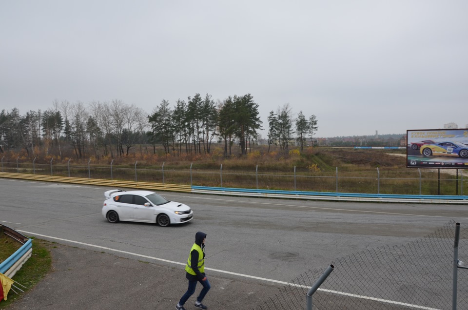 Перша проба: трек-день Чайка або в чому сенс STI. 1