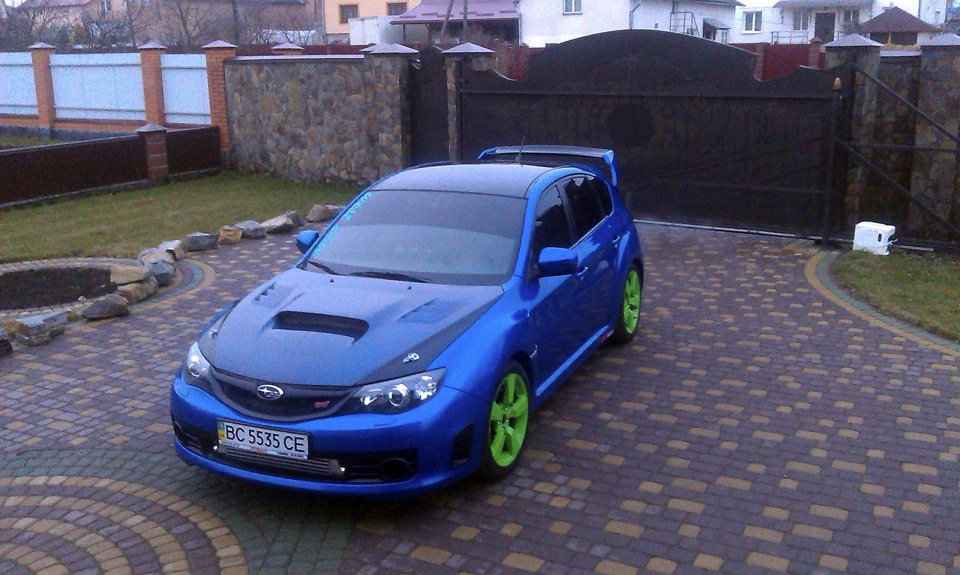 Спойлер Varis 2