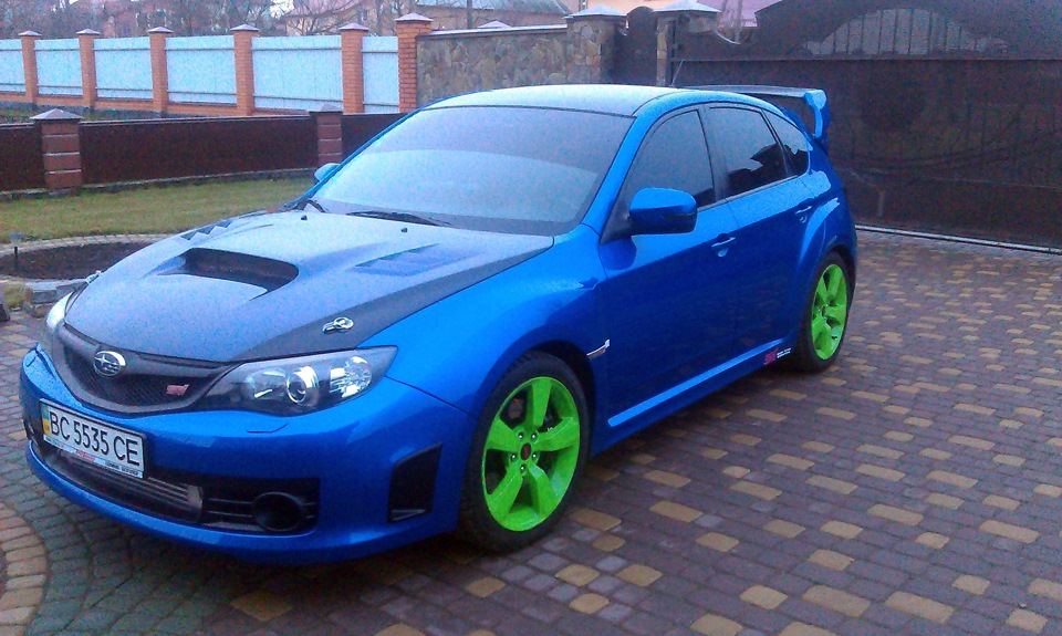 Спойлер Varis 1