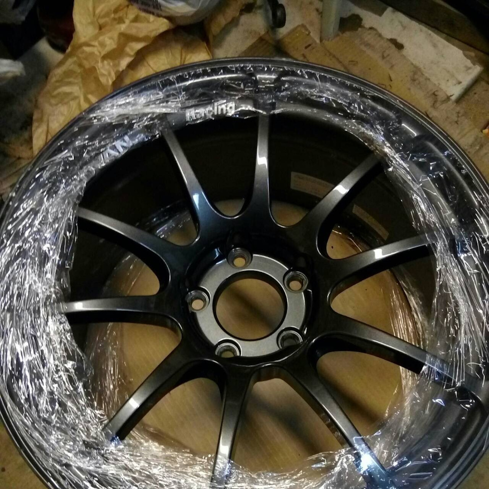 SOLD Обмінюю на гроші Advan RZ 18x9 2