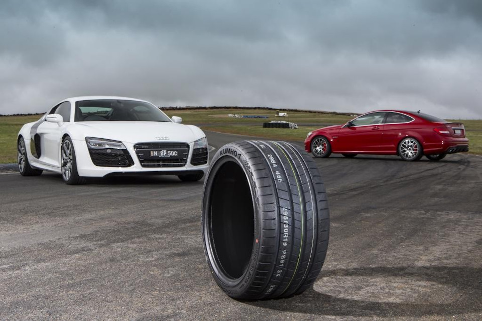 Kumho Ecsta PS91 2