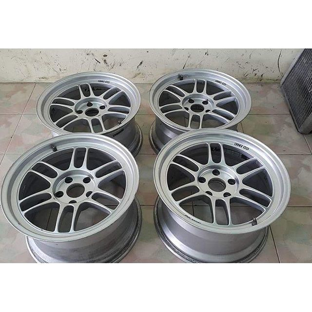 Не можу вибрати Volk rays T37sl & Enkei RPF1 2