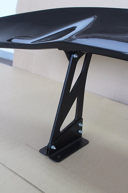 Продам Спойлер GT-WING Labo 1