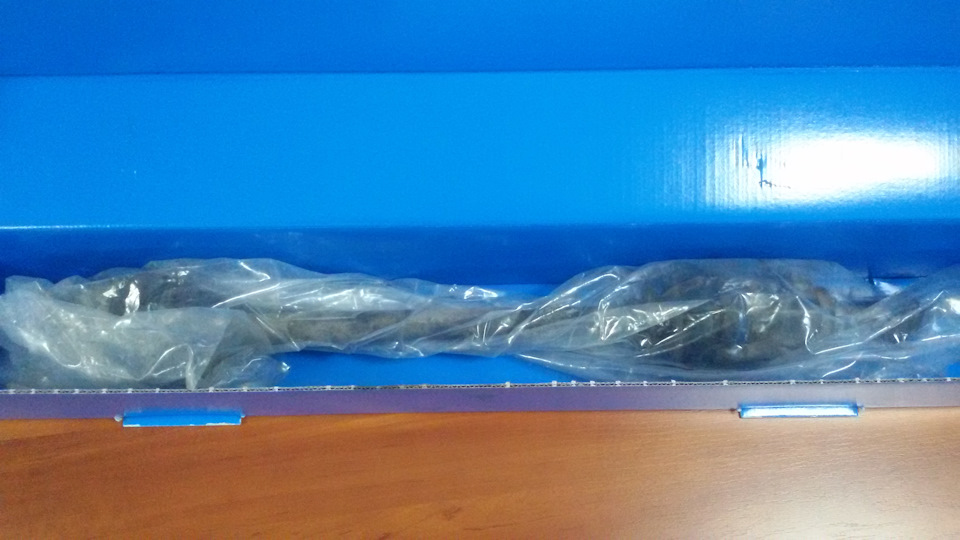 Взаємозамінна передня піввісь на WRX 2008 (GH) - SKF VKJC7515 5