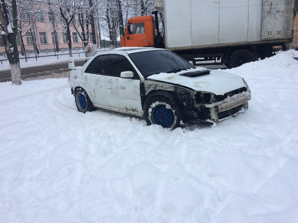 Вирішено. Досить ламати — час будувати 1