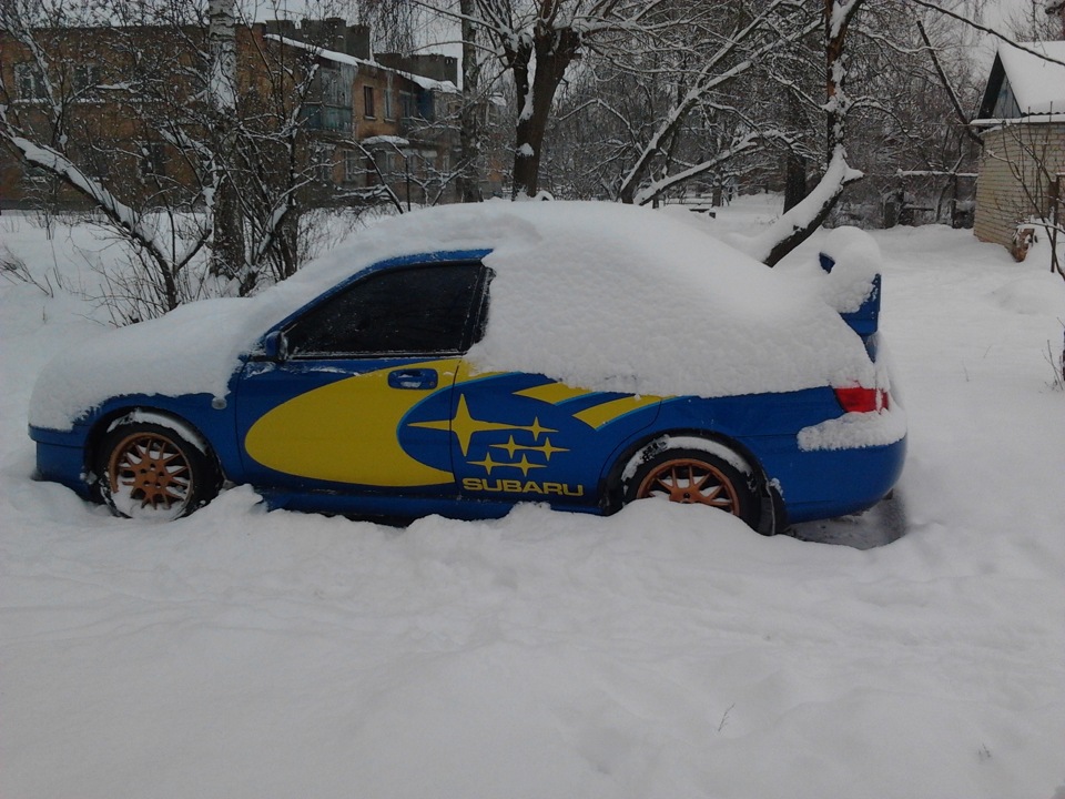 Випав сніжок 3