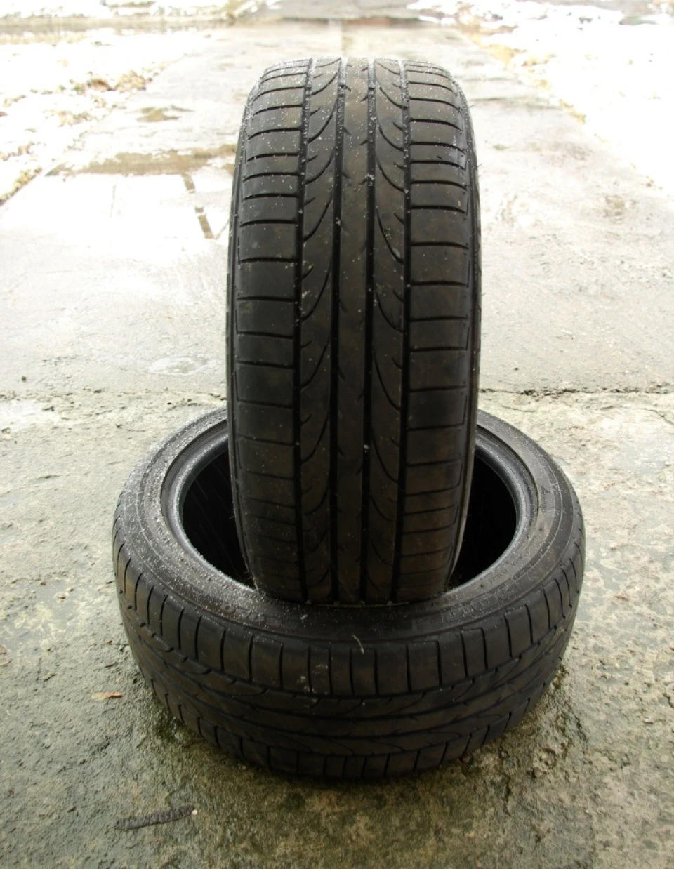 Продам свій Bridgestone та Dunlop