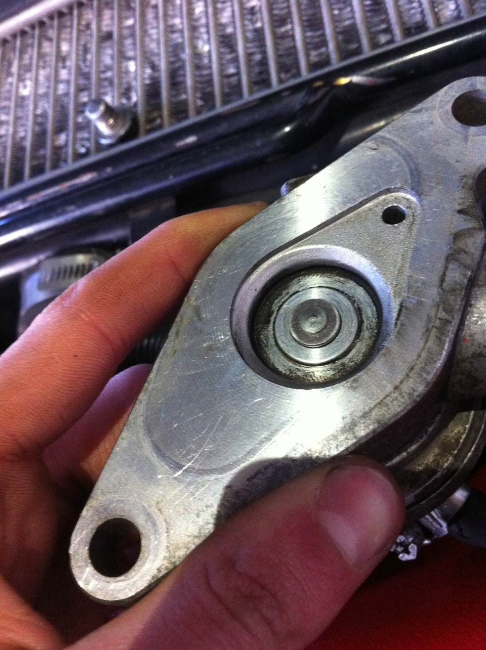 Негерметичність впуску 4