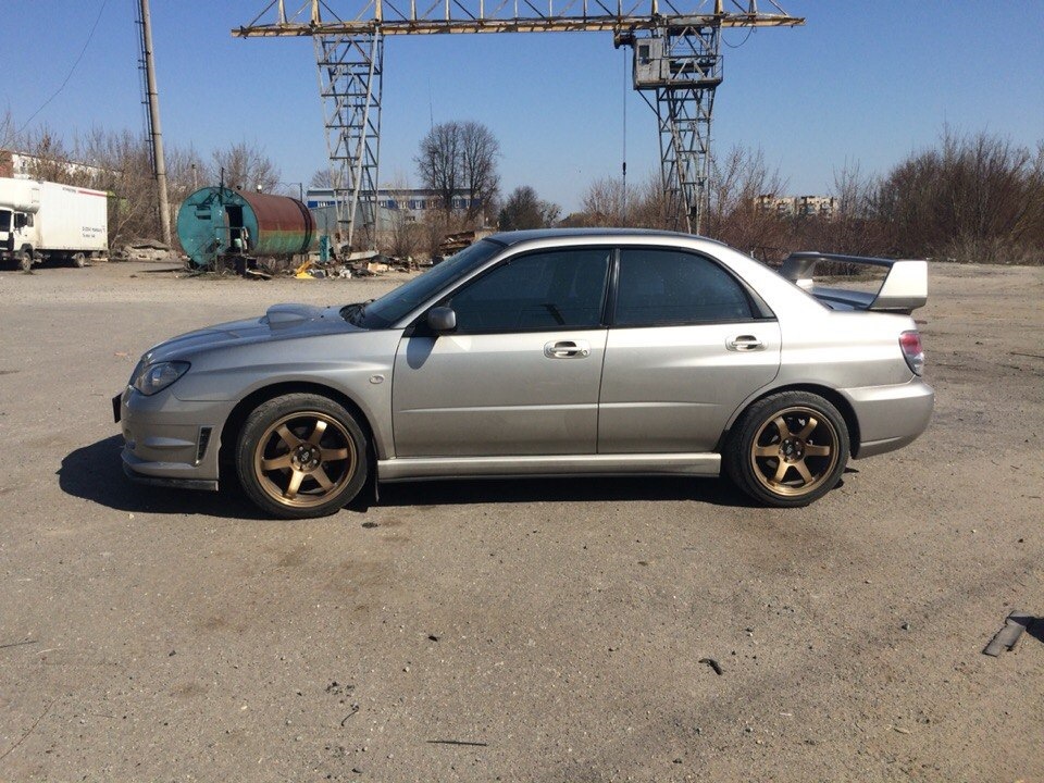 Side skirt 5