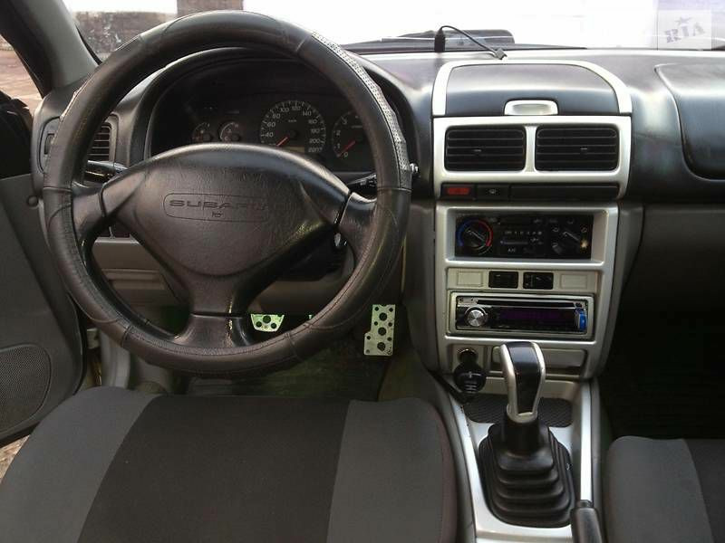 Продам Subaru Impreza 1.6 1999 року під ремонт 5
