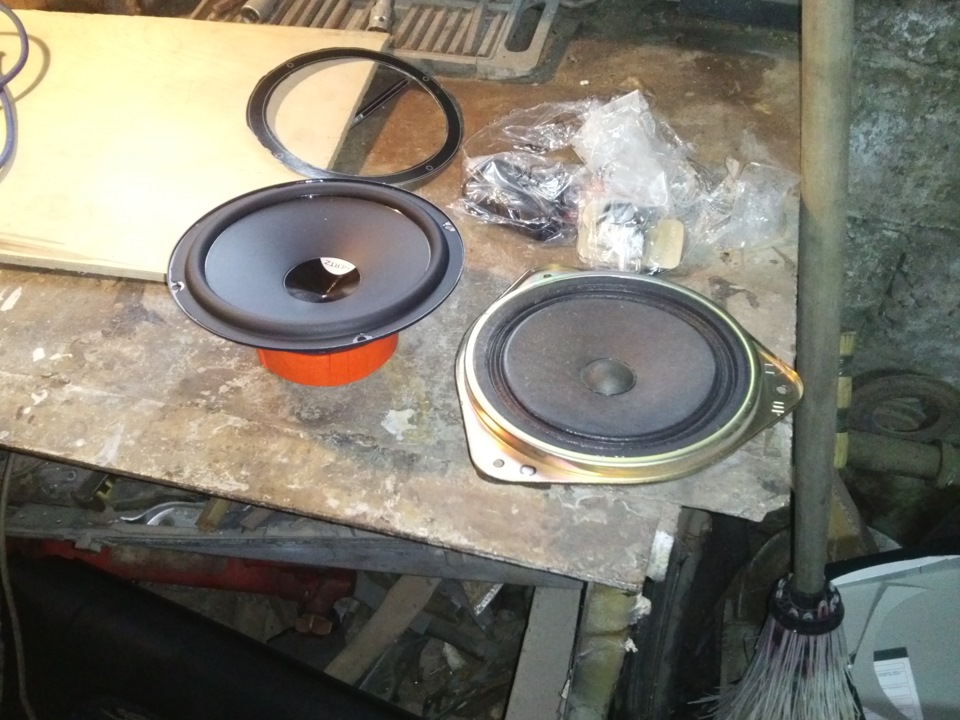 Pioneer DEH-X5600BT + Hertz DSK 165.3 + шум дверей 4