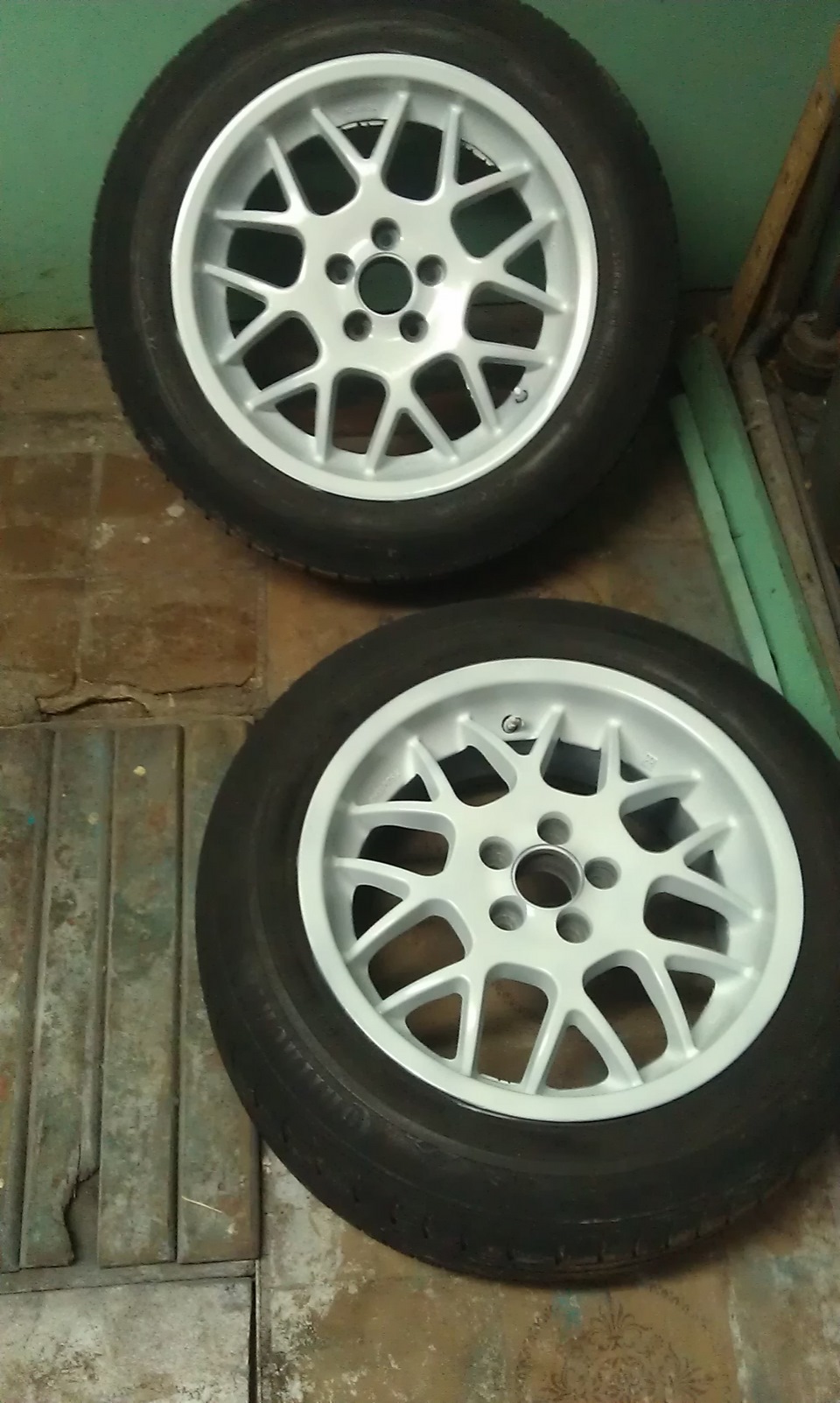 Продам Диски 4