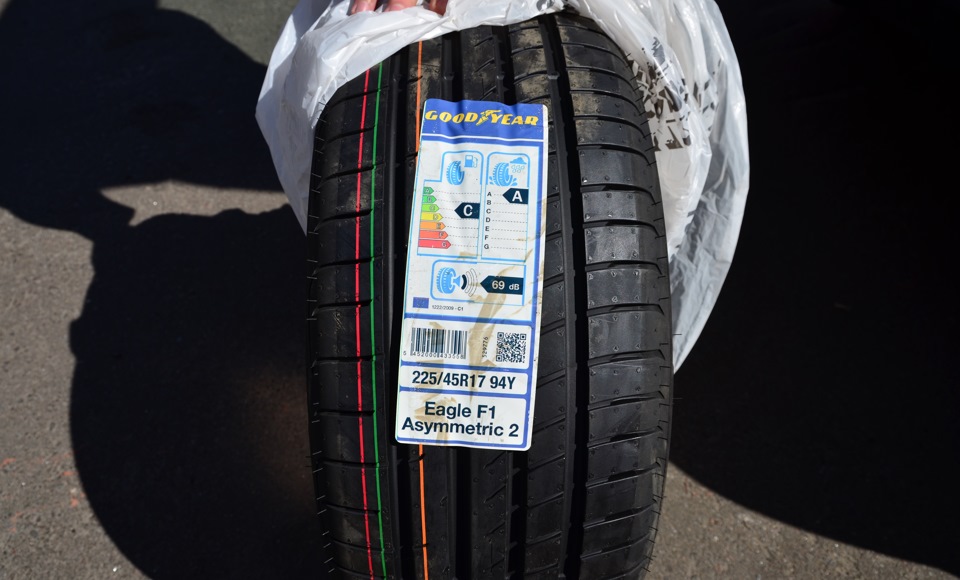 Літні шини Goodyear Eagle F1 Asymmetric 2 2