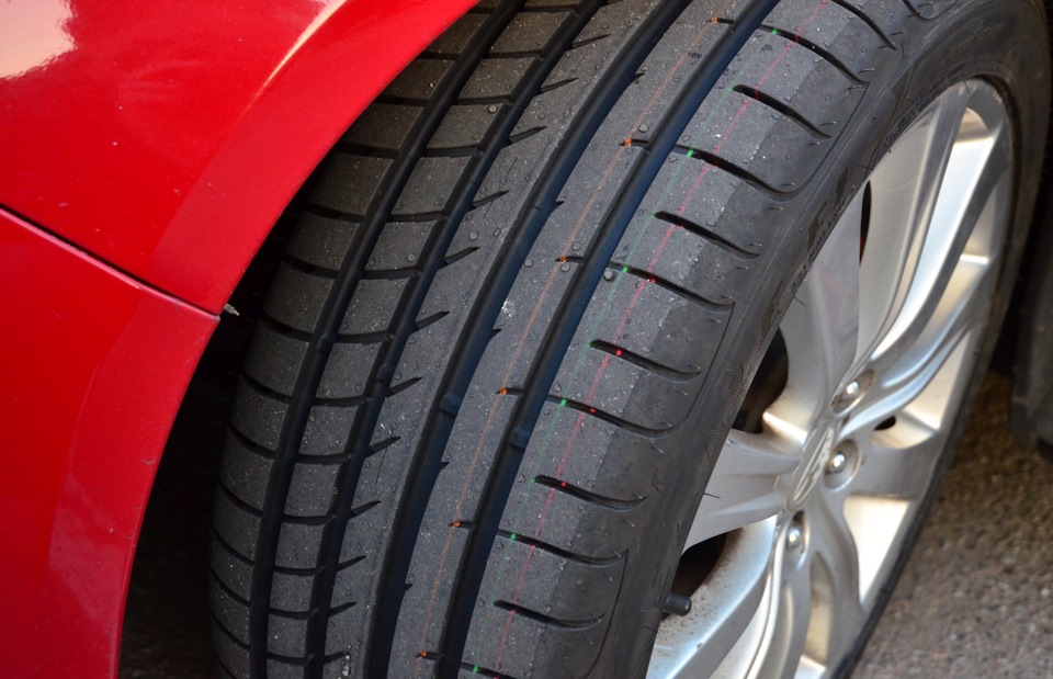 Літні шини Goodyear Eagle F1 Asymmetric 2 1