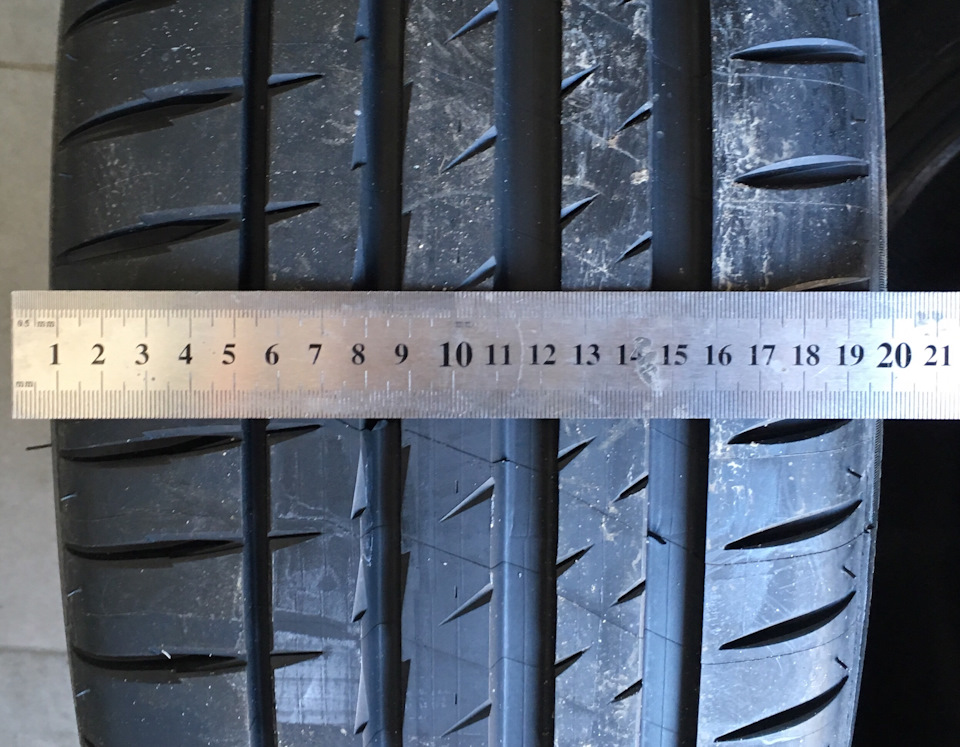 Michelin Pilot Sport 4 3