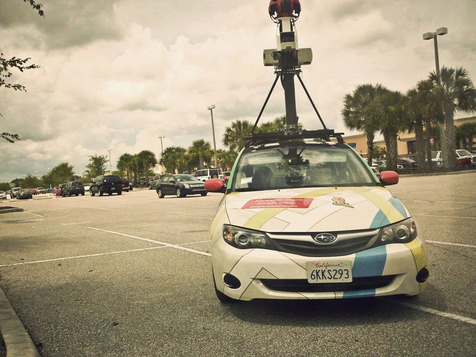 Google та Subaru Impreza