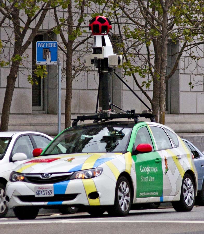 Google та Subaru Impreza 2
