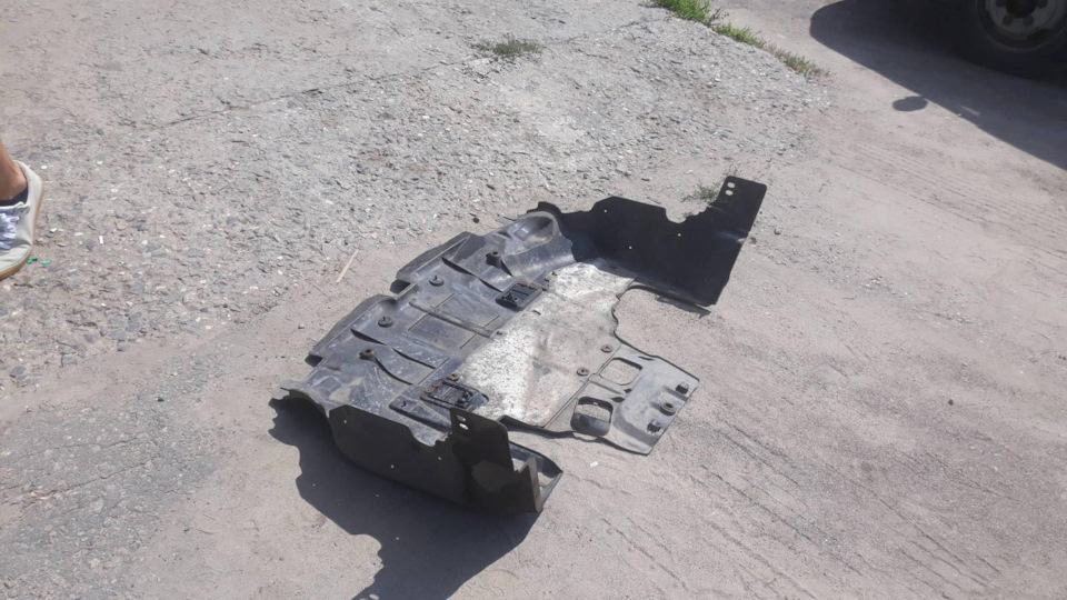 Заміна захисту піддону на оригінальну 3