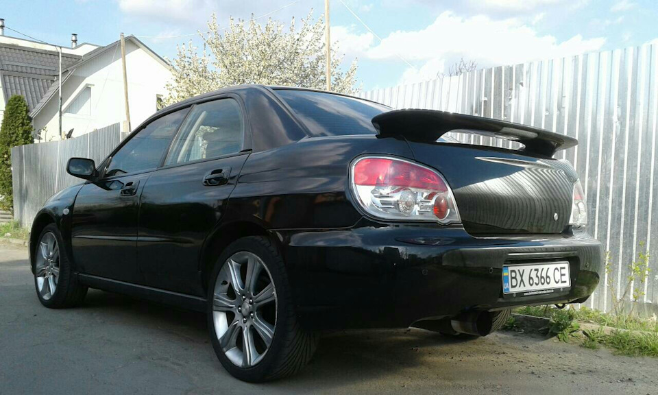 225 /40 R18 original Subaru 2