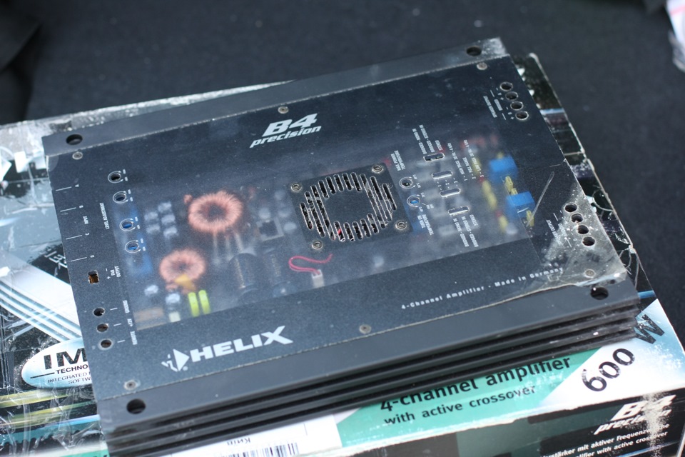 Автозвук. Частина 4. Підсилювач Helix B4 Precision 1