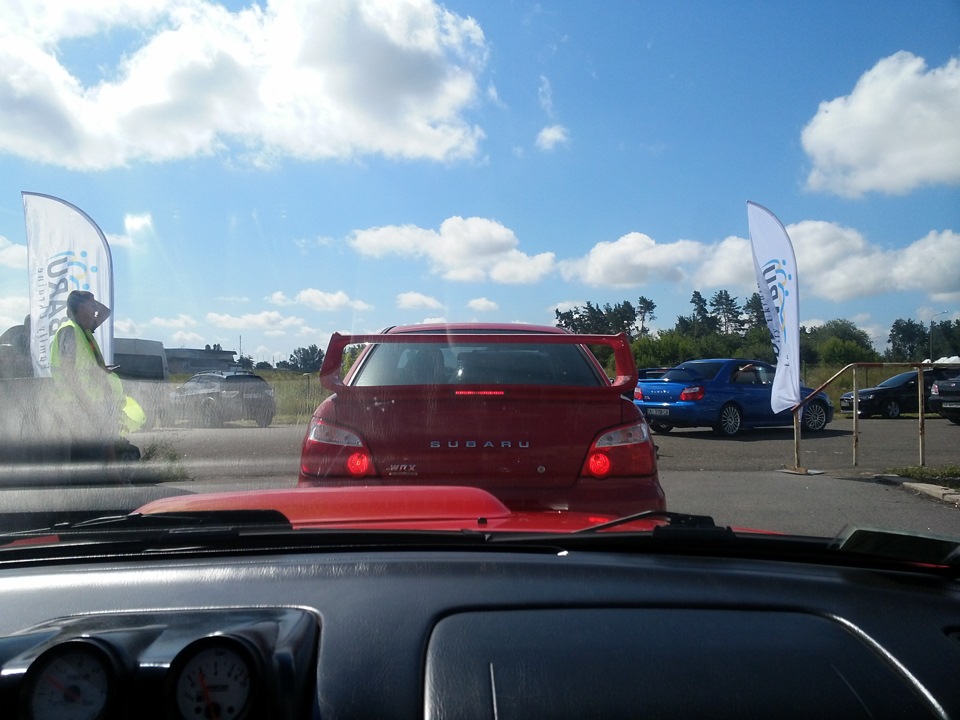 Пару фотографій зі зльоту Subaru Family Party 5
