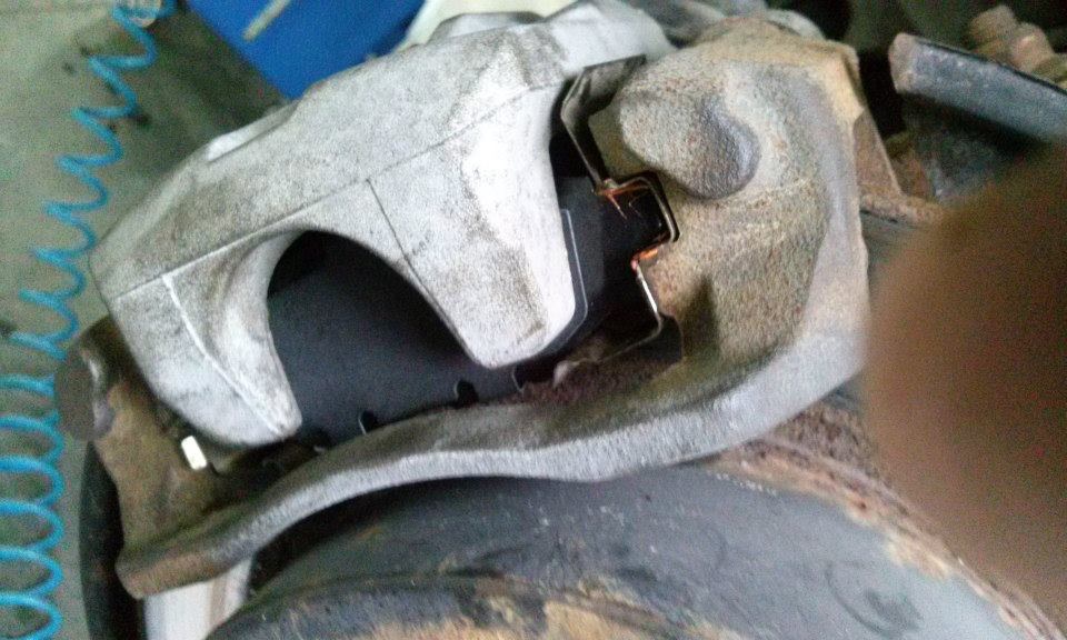 настав час міняти колодки.поміняв. 3