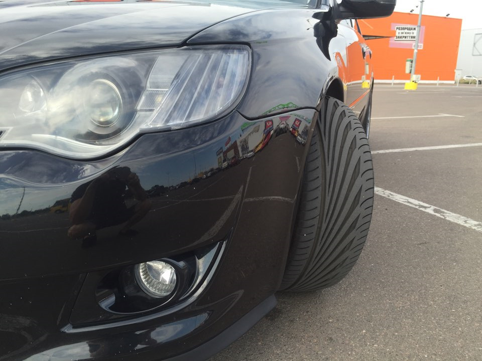 Нова гума Ultrac Sessanta від Vredestein 225/45 R17 1