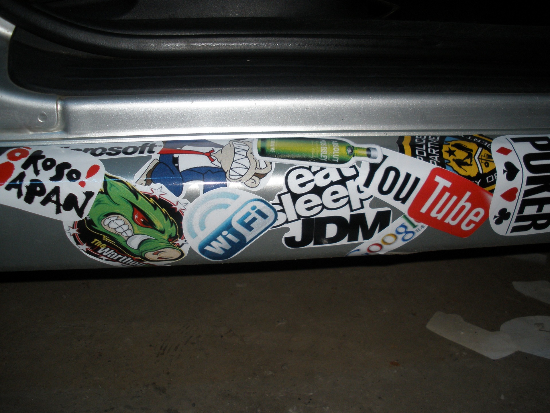 Sticker bombing 5