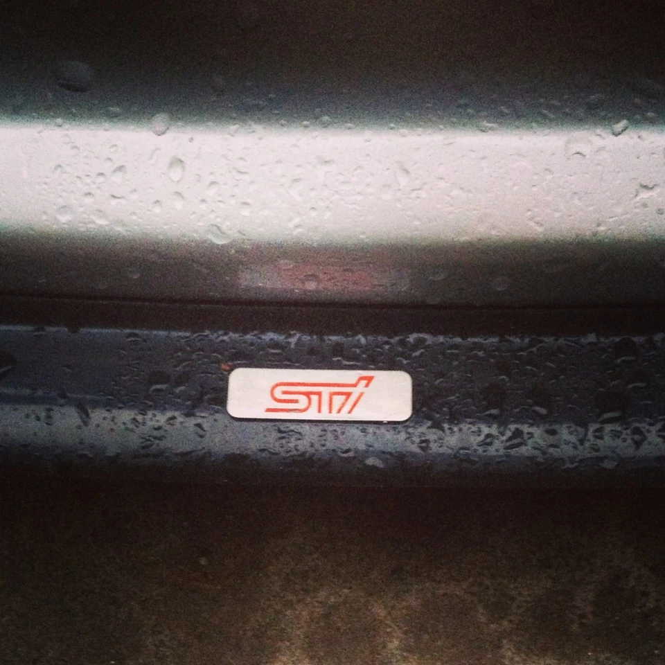 Продам губу Sti