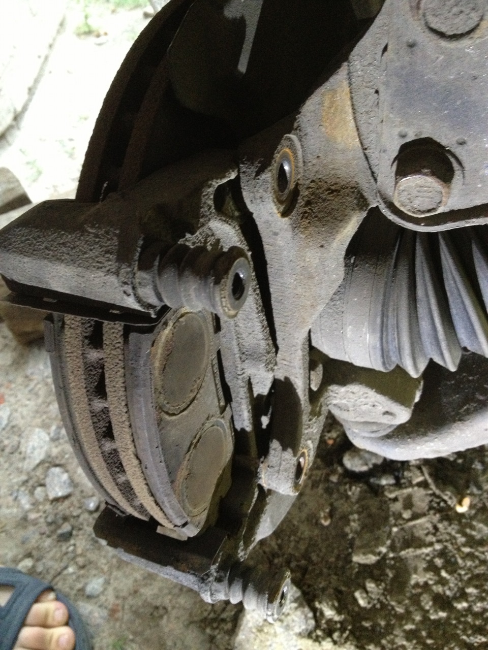 Тормоза або Powerstop навколо 4