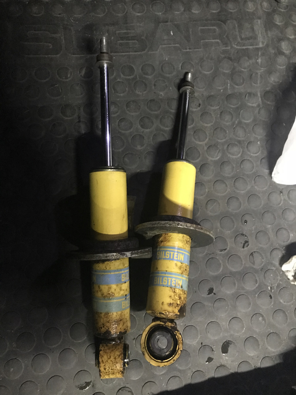 Встановлення нових Bilstein B6 4
