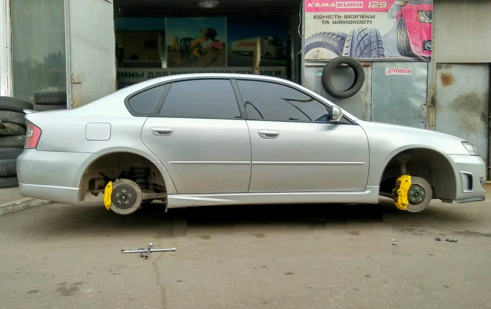 Завтра обіцяють сніг...