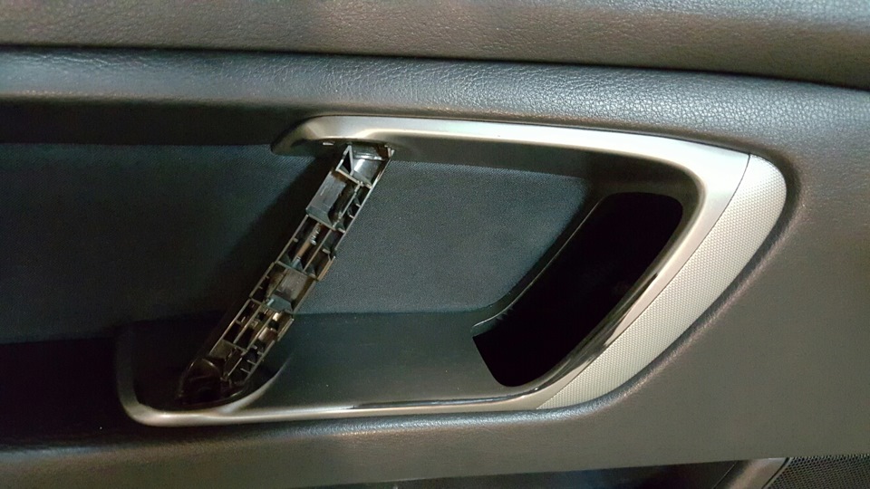 Аквадрук темний алюміній і рояльний лак в Subaru Legacy BL5 2