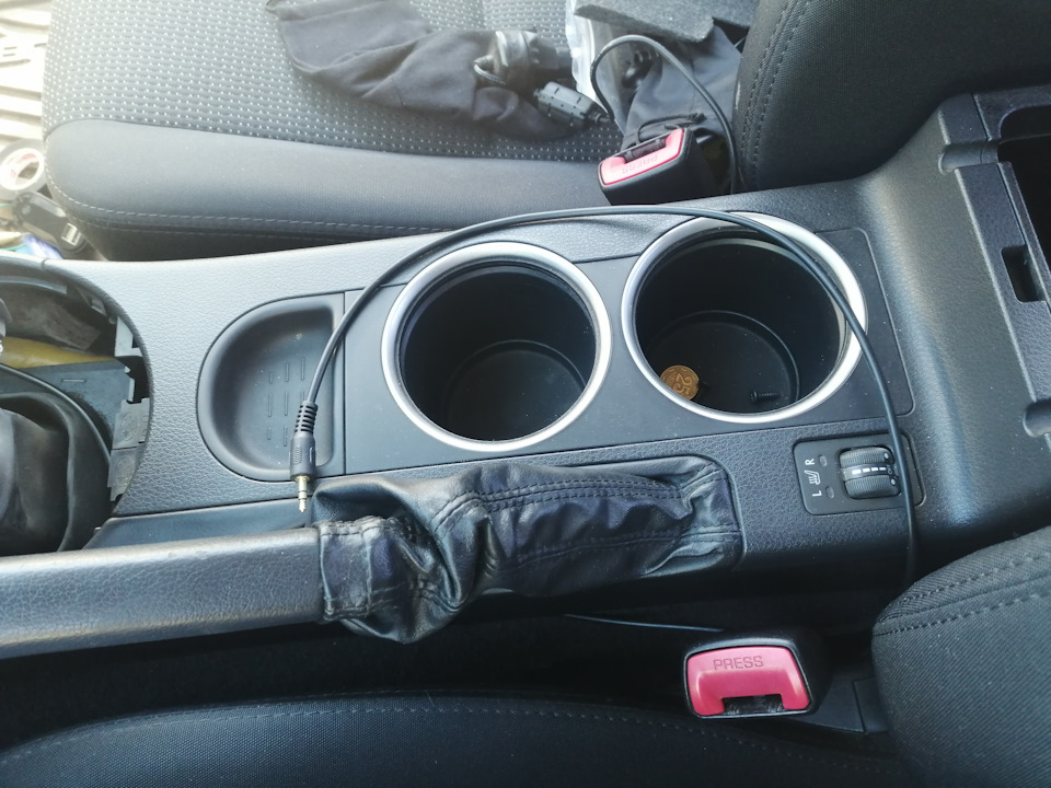 AUX нарешті 5