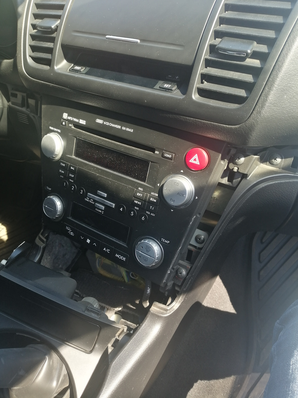 AUX нарешті 1